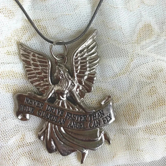 NWT Guardian Angel Silverplated Charm Pendant with 16" Branded Chain Necklace - Picture 5 of 10